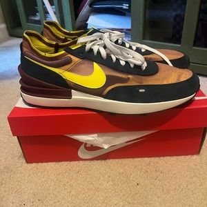Nike Waffle One SE Mens 13